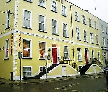 Хостел Portree *